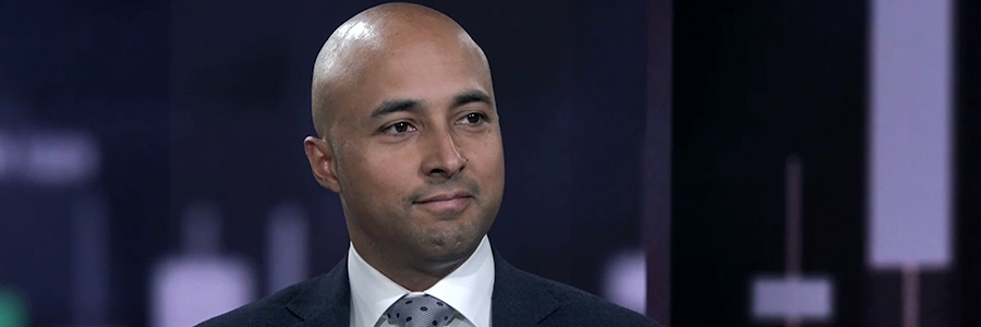 Andres Rincon being interviewed on MoneyTalk