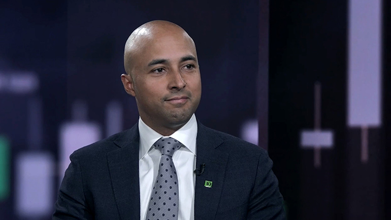 Andres Rincon being interviewed on MoneyTalk